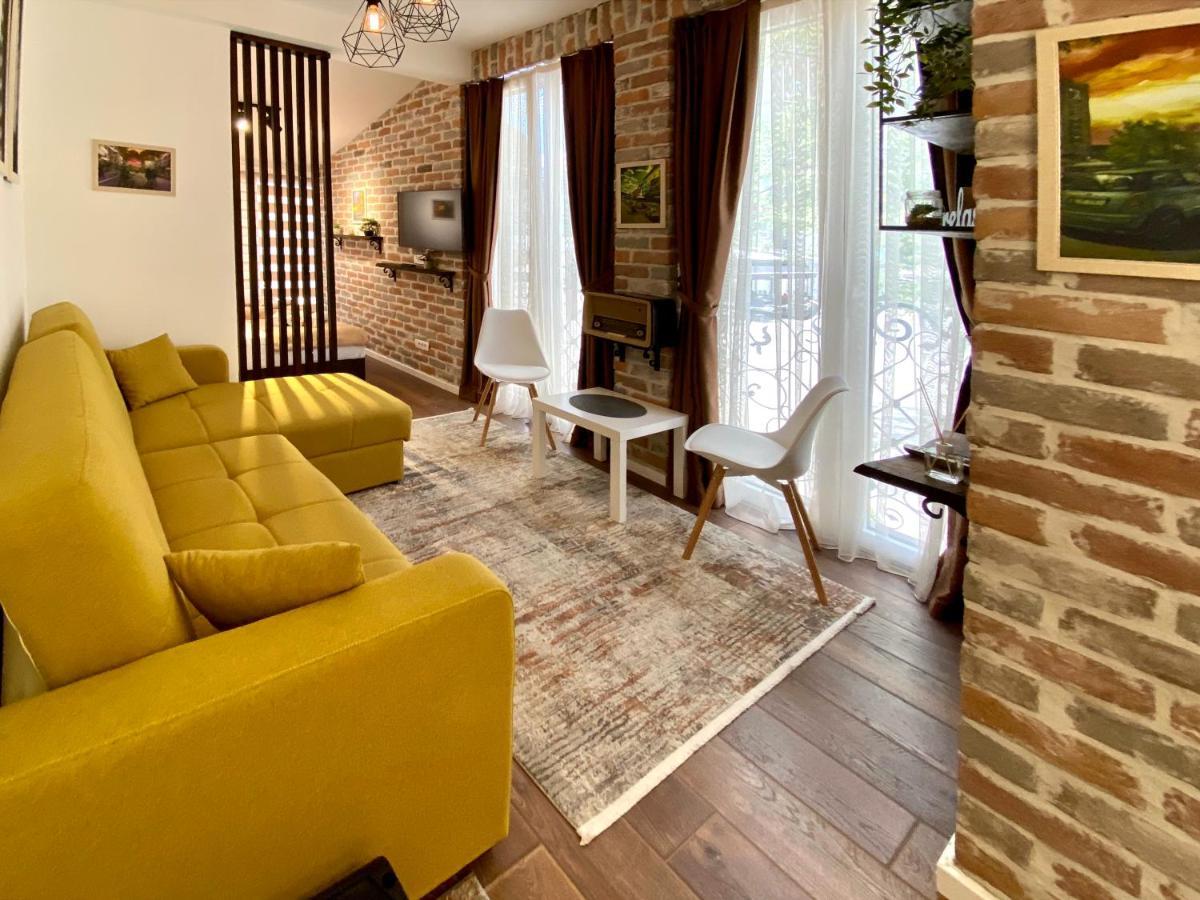 Brickrooms Novi Pazar Buitenkant foto