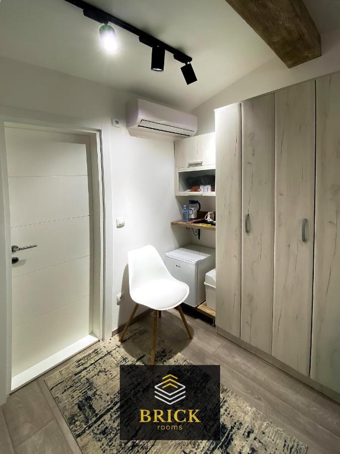Brickrooms Novi Pazar Buitenkant foto