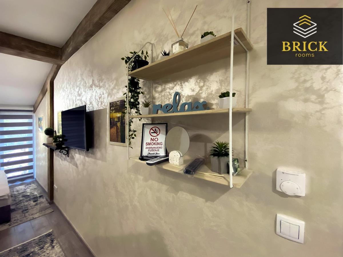 Brickrooms Novi Pazar Buitenkant foto